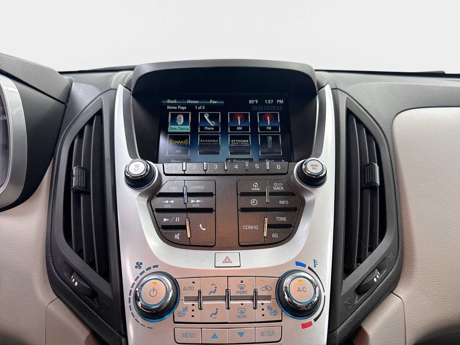 Used 2017 Chevrolet Equinox LT w/ Convenience Package FWD image 12