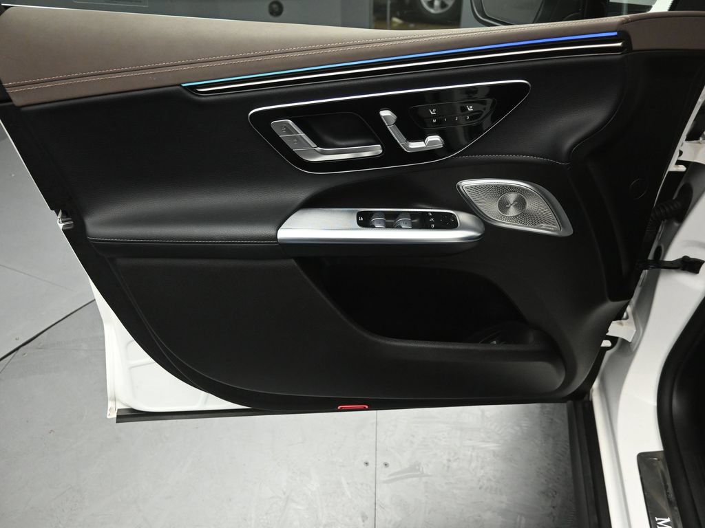Used 2023 Mercedes-Benz EQE 350+ 4MATIC SUV image 20