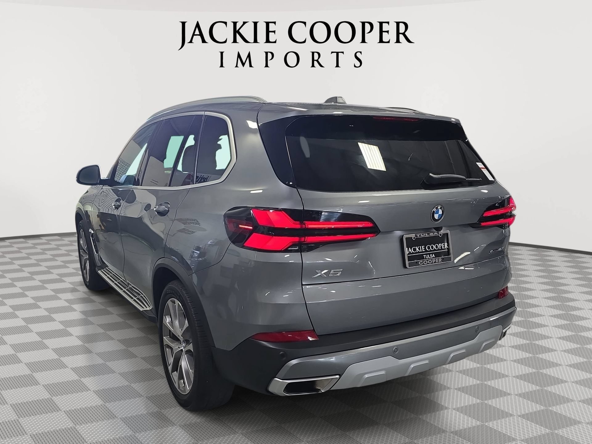 Used 2025 BMW X5 xDrive40i AWD/4WD image 7