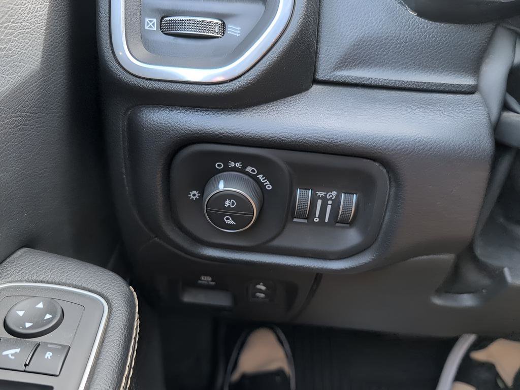 Used 2022 RAM 1500 Laramie image 14