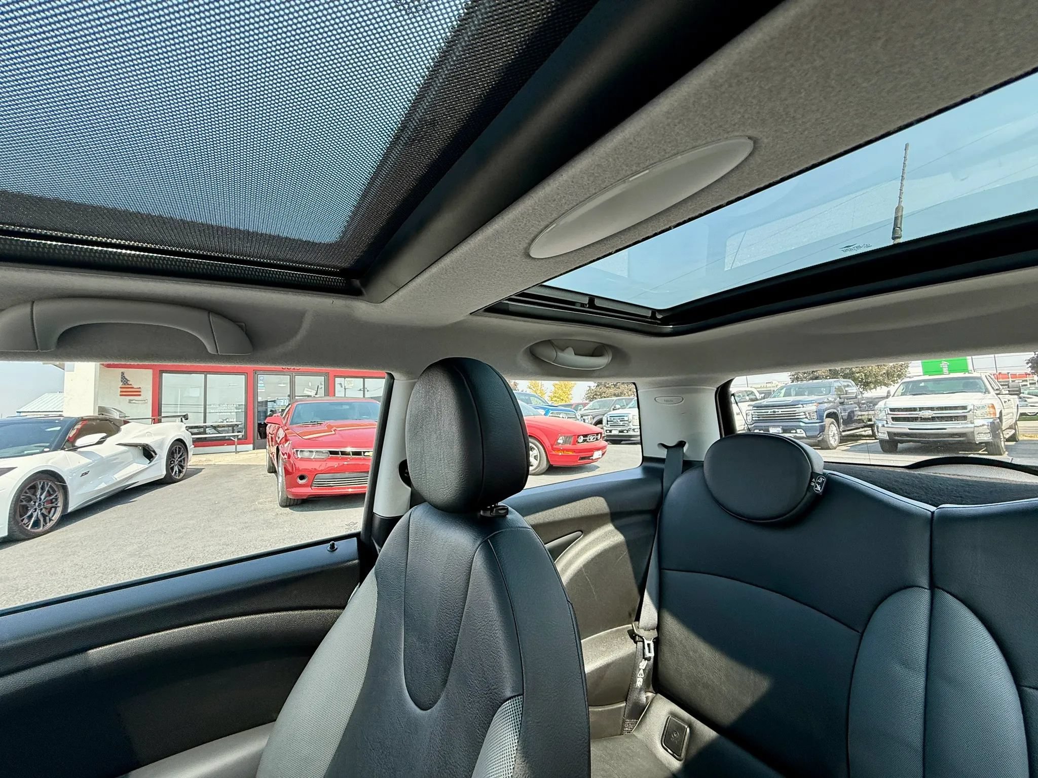 Used 2007 MINI Cooper Hardtop FWD image 11