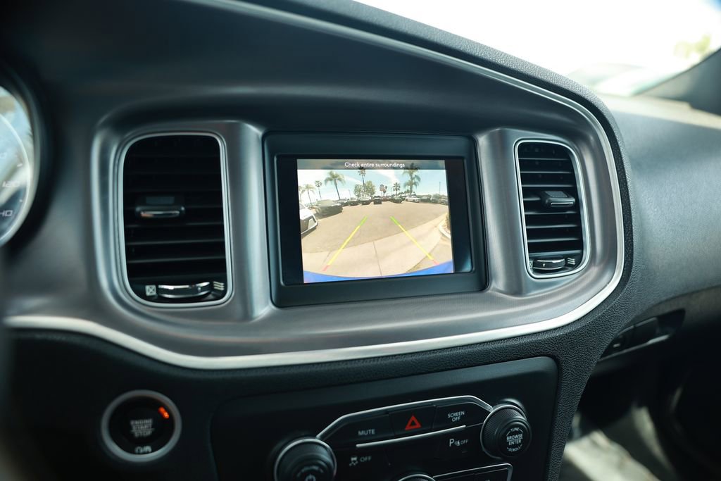 Used 2020 Dodge Charger SXT w/ Driver Convenience Group image 23