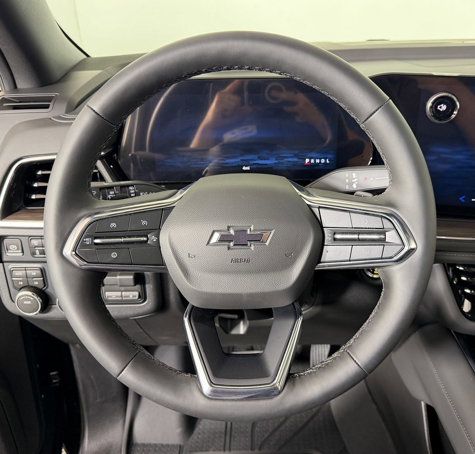New 2026 Chevrolet Tahoe Z71 w/ Comfort Package image 11