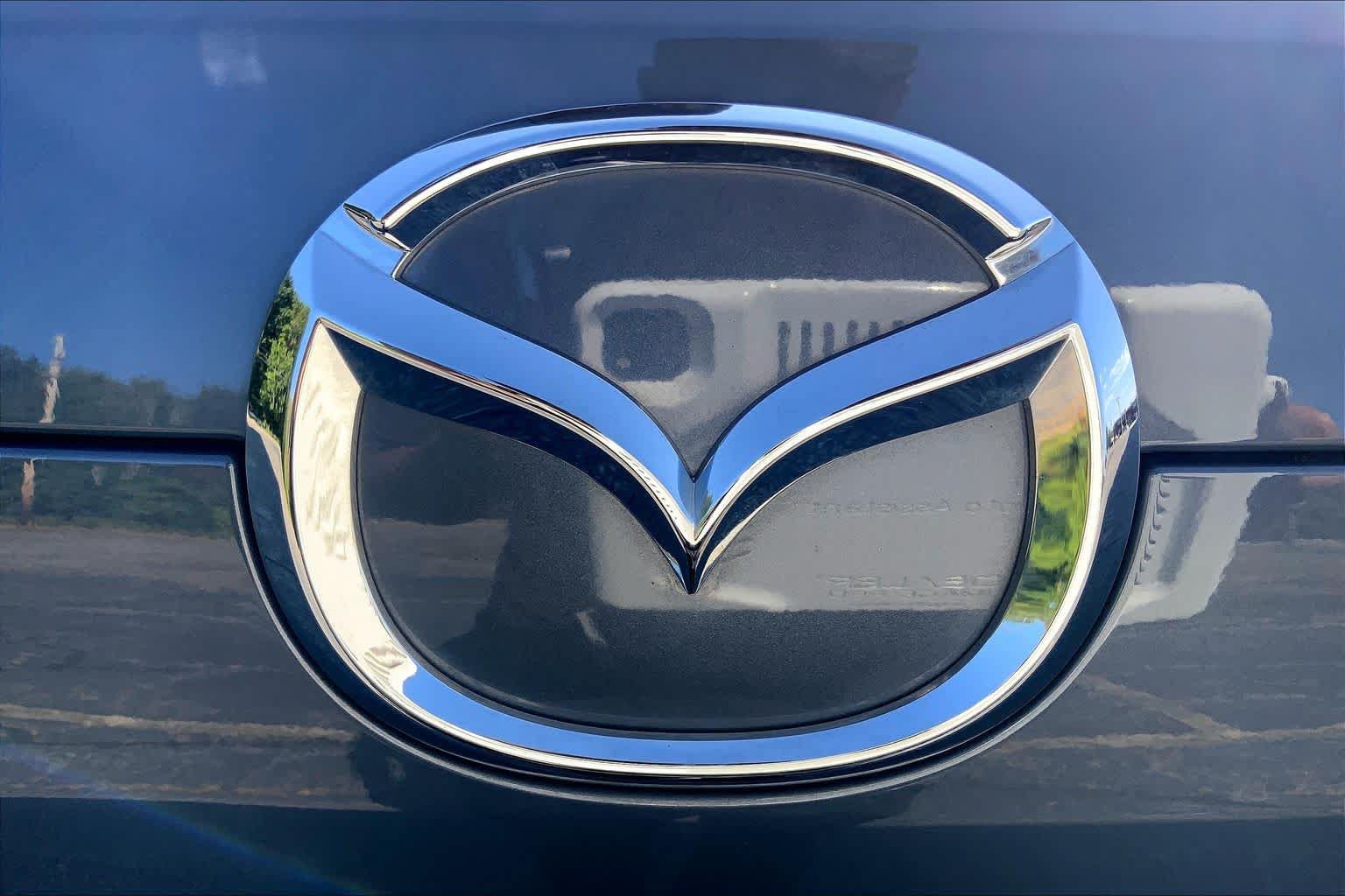 Certified 2025 MAZDA CX-5 Carbon Edition AWD/4WD image 33