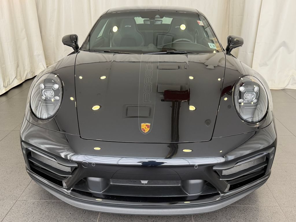 Certified 2024 Porsche 911 Carrera 4 GTS AWD/4WD image 6