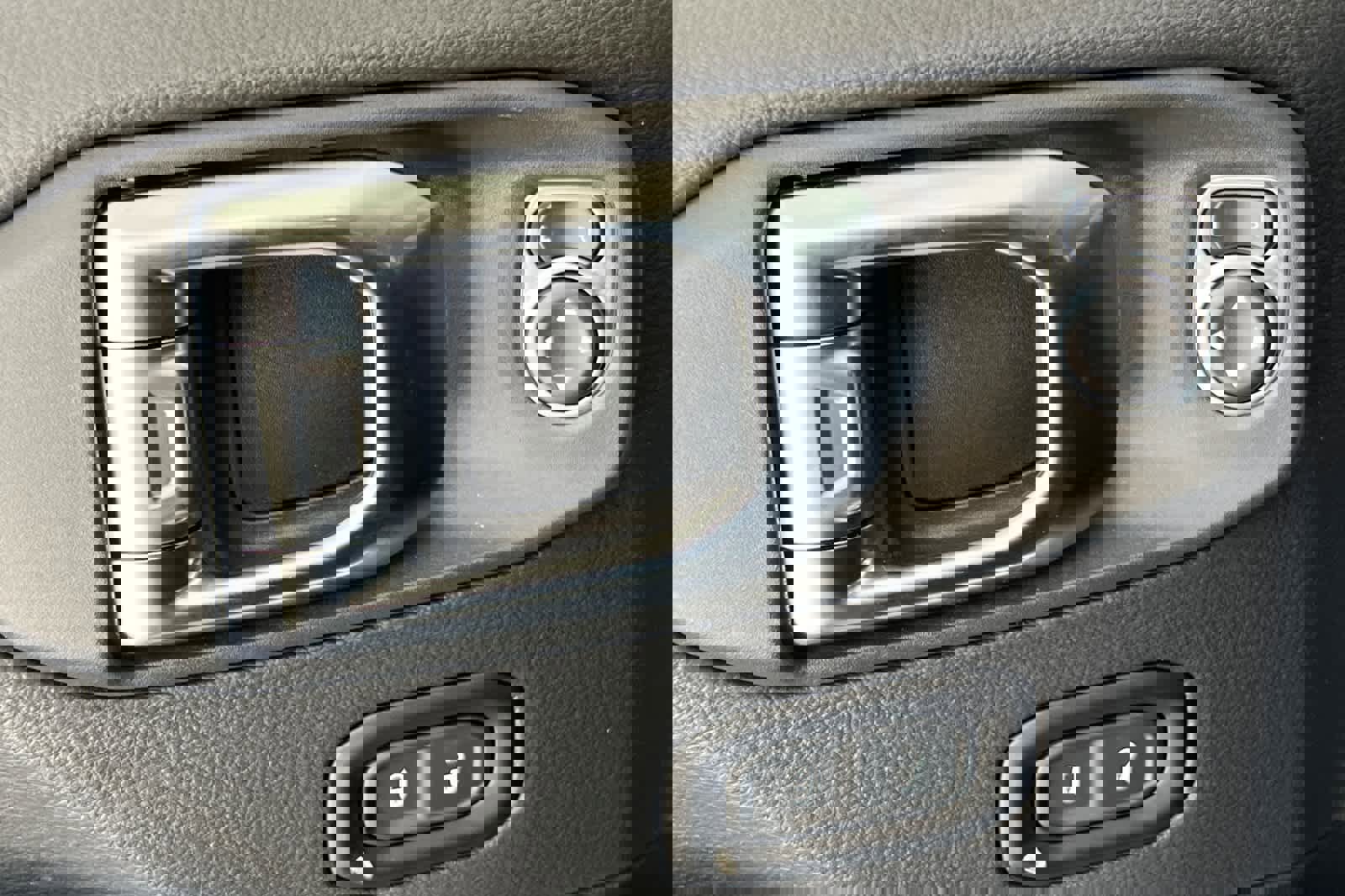 Used 2025 Jeep Wrangler Rubicon w/ Xtreme 35 Tire Package image 13