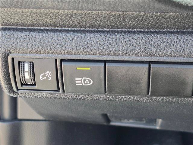 Used 2023 Toyota Corolla LE FWD image 6
