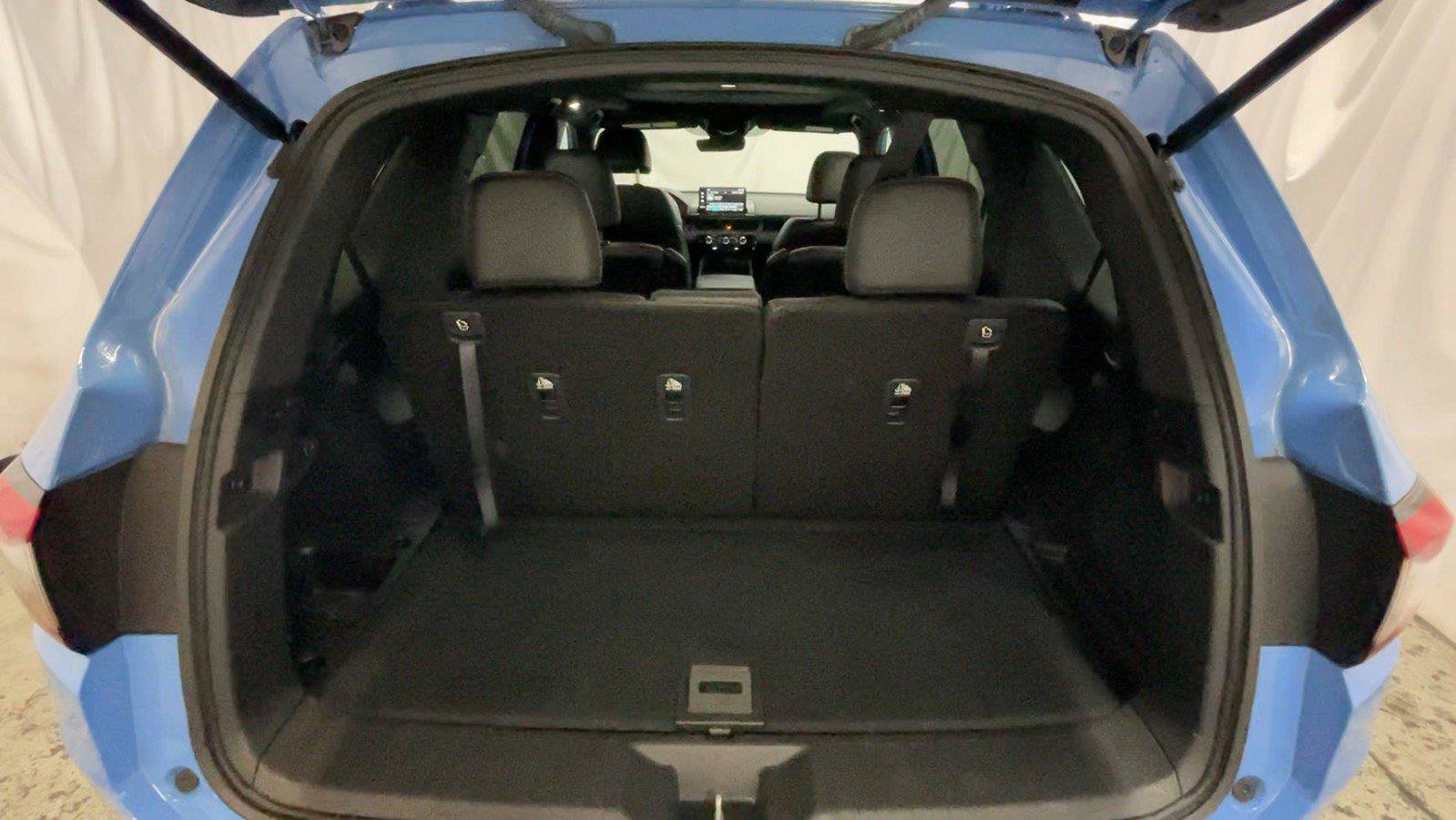 Used 2025 Honda Pilot TrailSport image 19