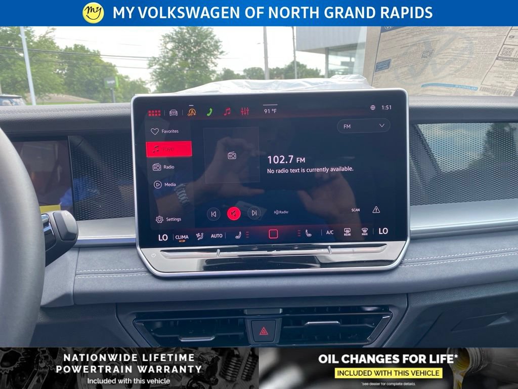 New 2026 Volkswagen Tiguan SE AWD/4WD image 13