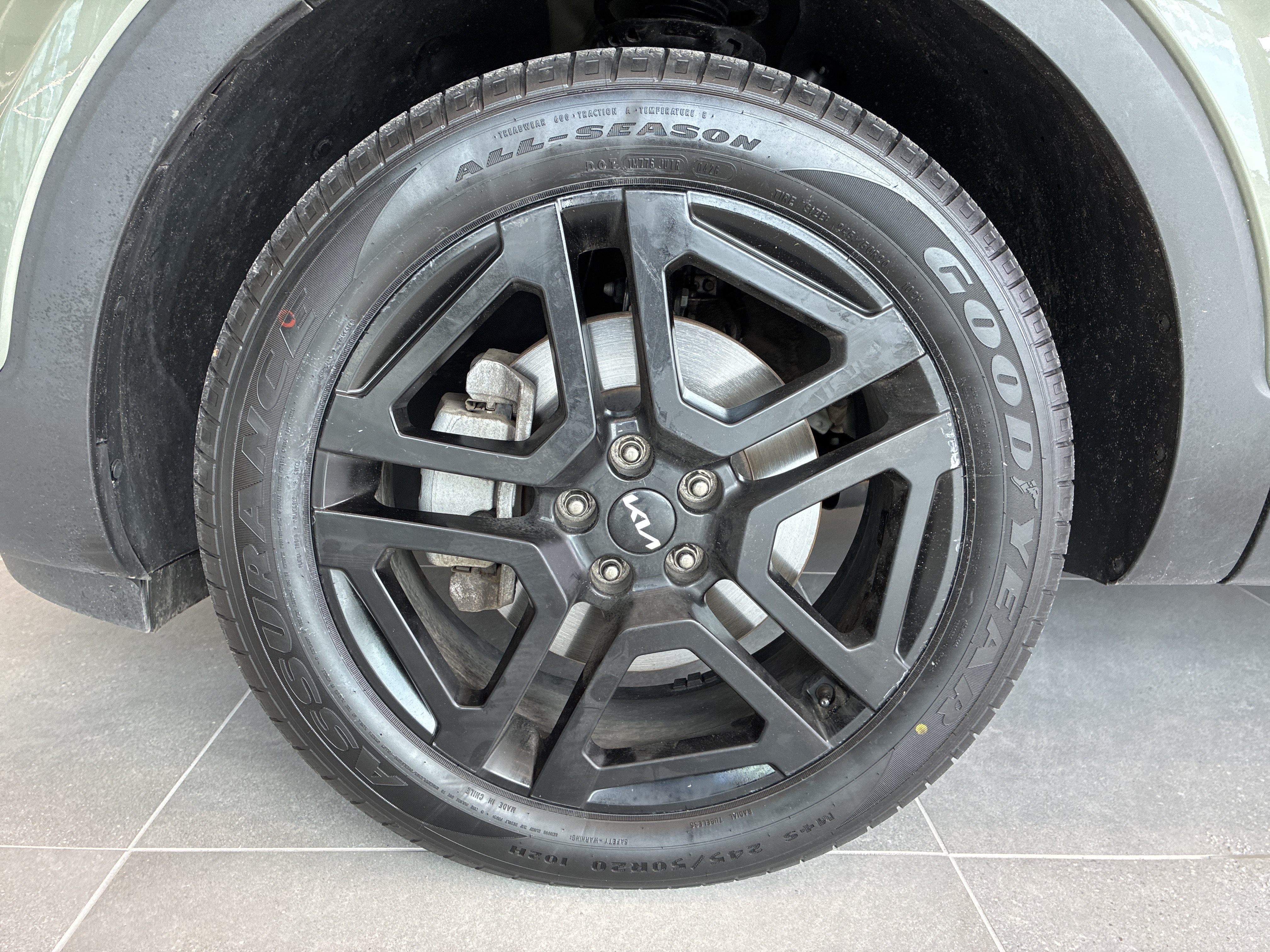 Certified 2024 Kia Telluride EX X-Line AWD/4WD image 32