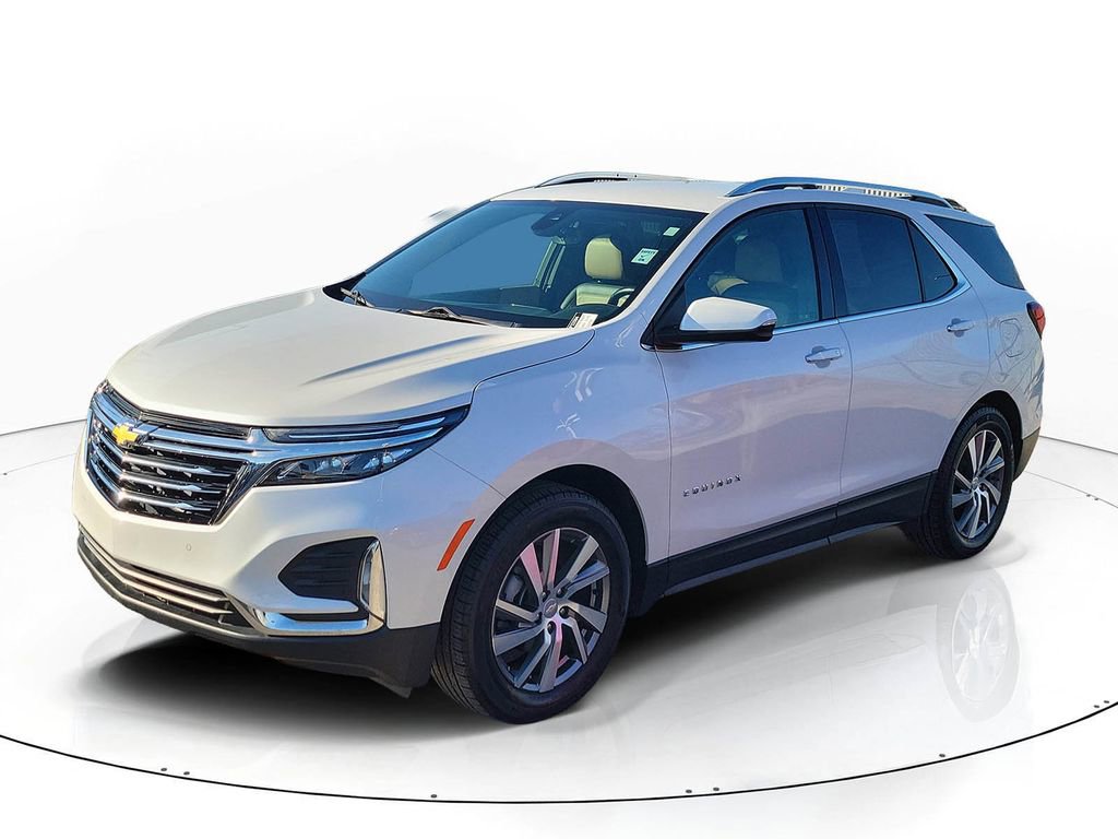 Used 2022 Chevrolet Equinox Premier w/ LPO, Floor Liner Package image 2