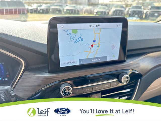 Used 2020 Ford Escape Titanium image 24