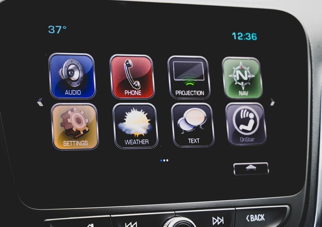 Used 2018 Chevrolet Equinox Premier image 20