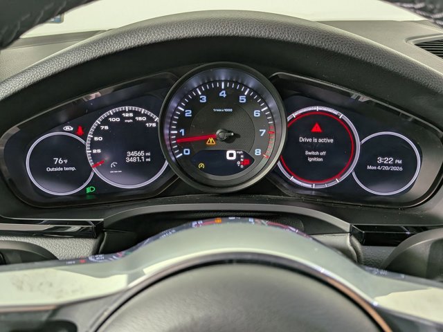 Certified 2023 Porsche Cayenne Platinum Edition image 16