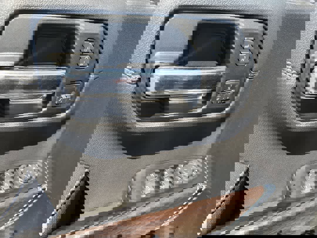 Used 2019 GMC Sierra 1500 SLT w/ SLT Premium Plus Package image 13