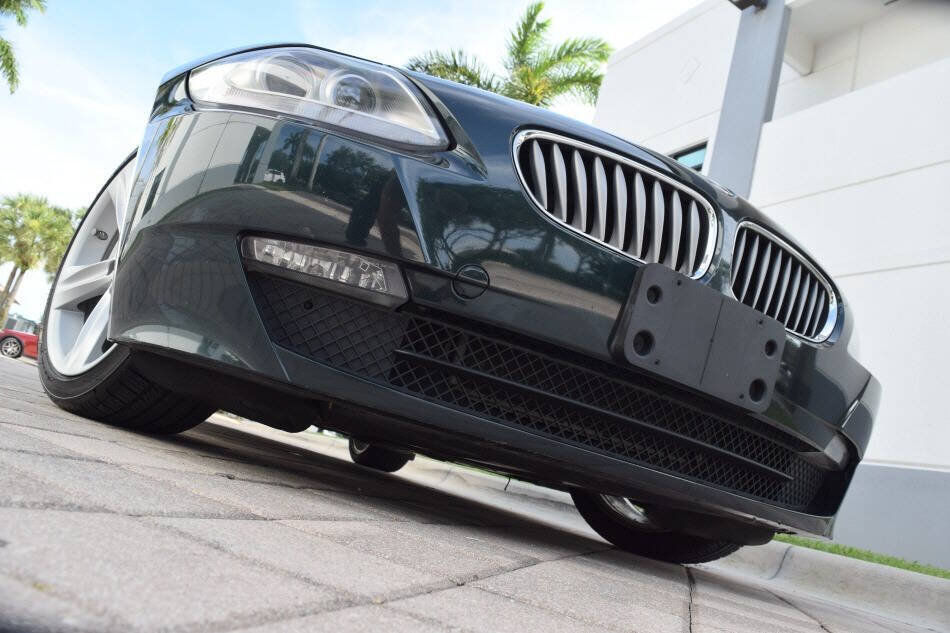 Used 2008 BMW Z4 3.0si RWD image 13