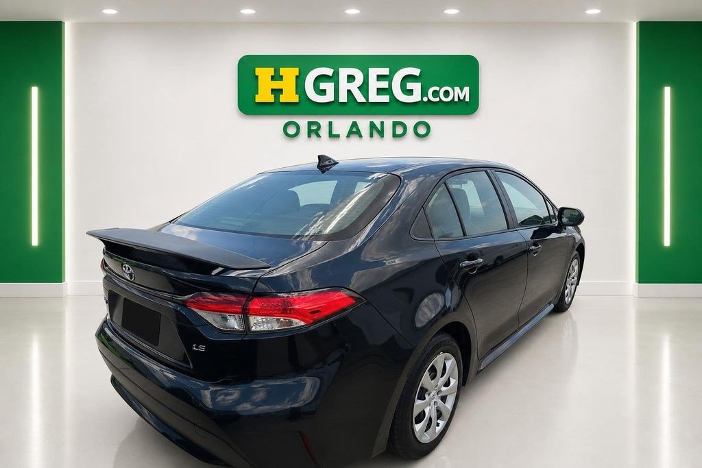 Used 2020 Toyota Corolla LE FWD image 6
