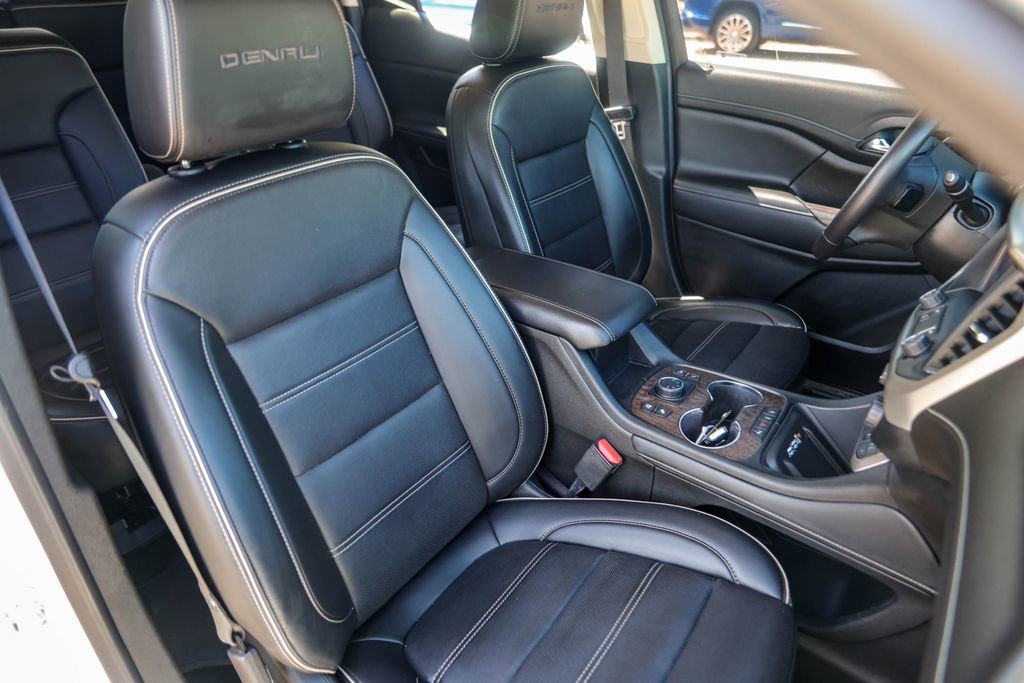 Used 2022 GMC Acadia Denali w/ Denali Ultimate Package image 32