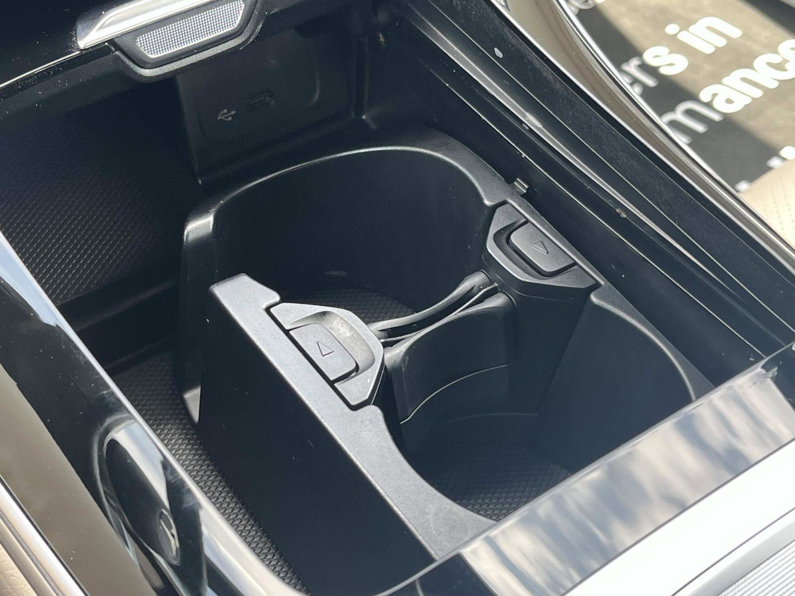 Used 2022 Mercedes-Benz C 300 Sedan image 29