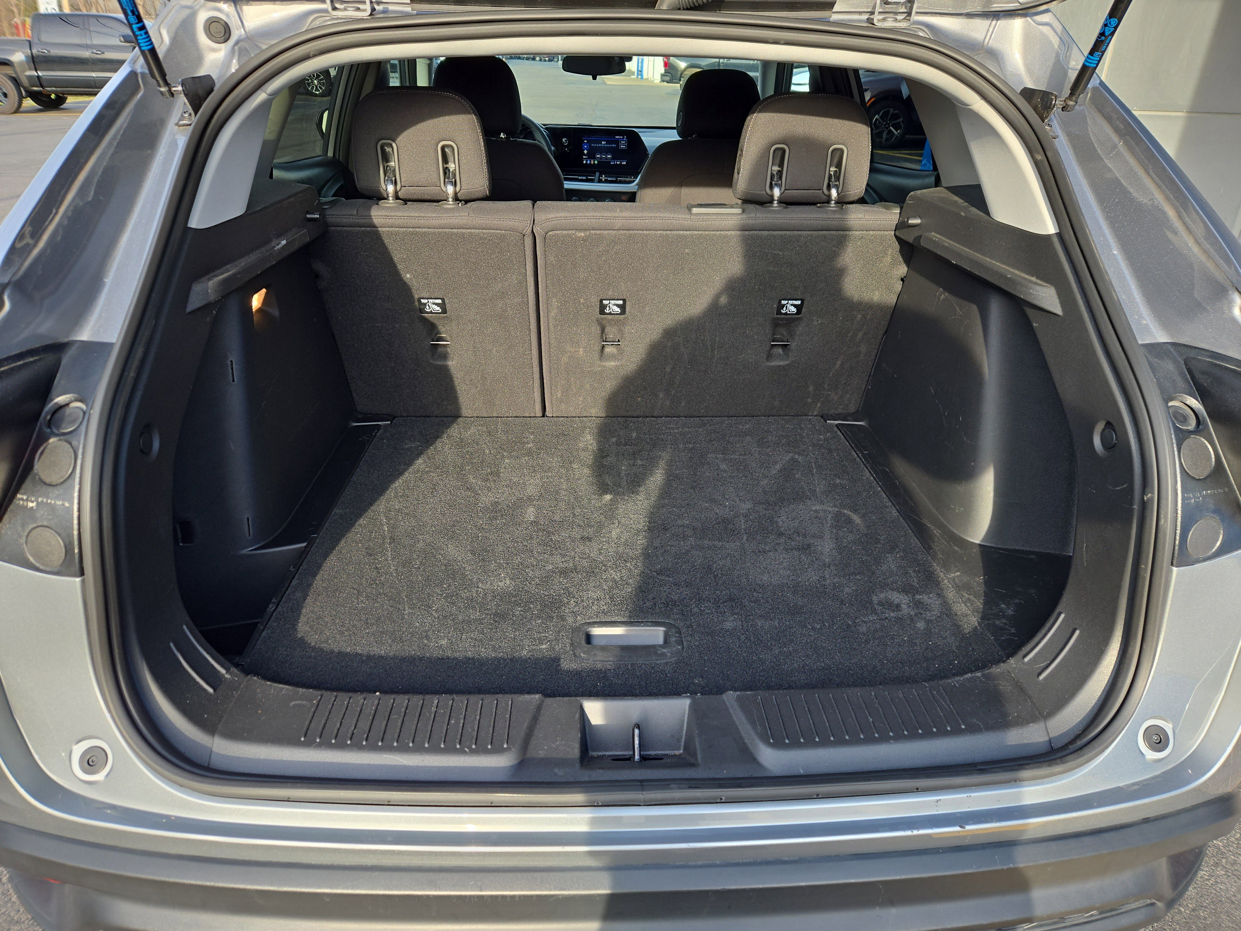 Used 2024 Chevrolet Trax LS w/ LS Convenience Package image 20