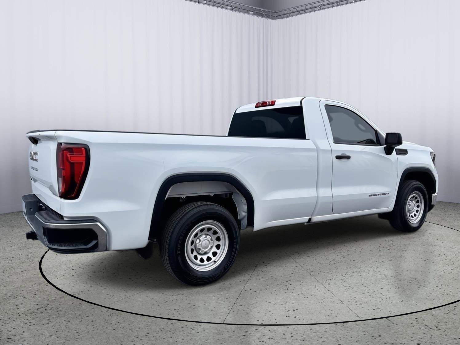 Used 2022 GMC Sierra 1500 Pro w/ Pro Value Package RWD image 4
