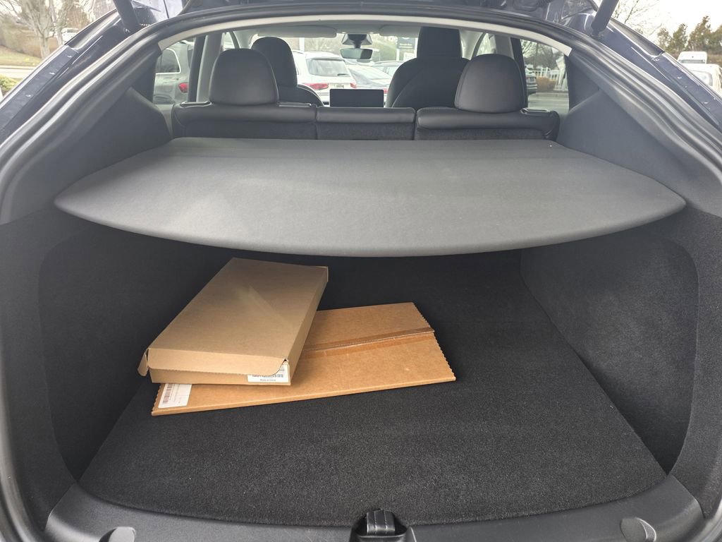 Used 2023 Tesla Model Y Performance image 31