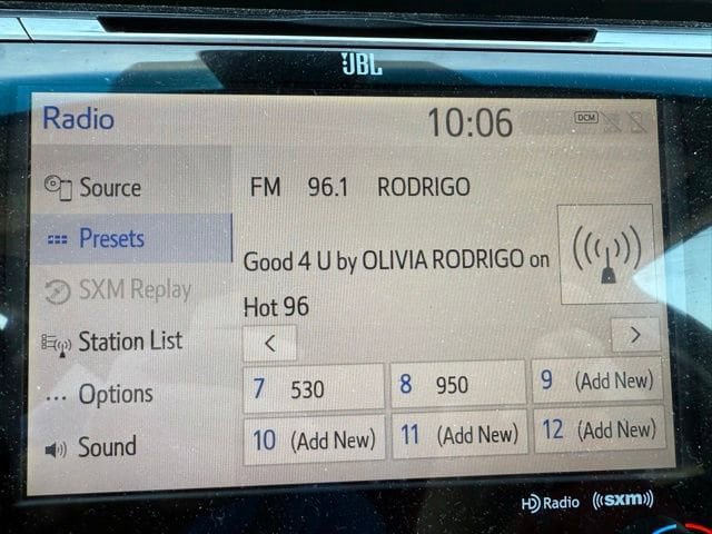 Used 2018 Toyota Camry XSE w/ Audio Package FWD image 28