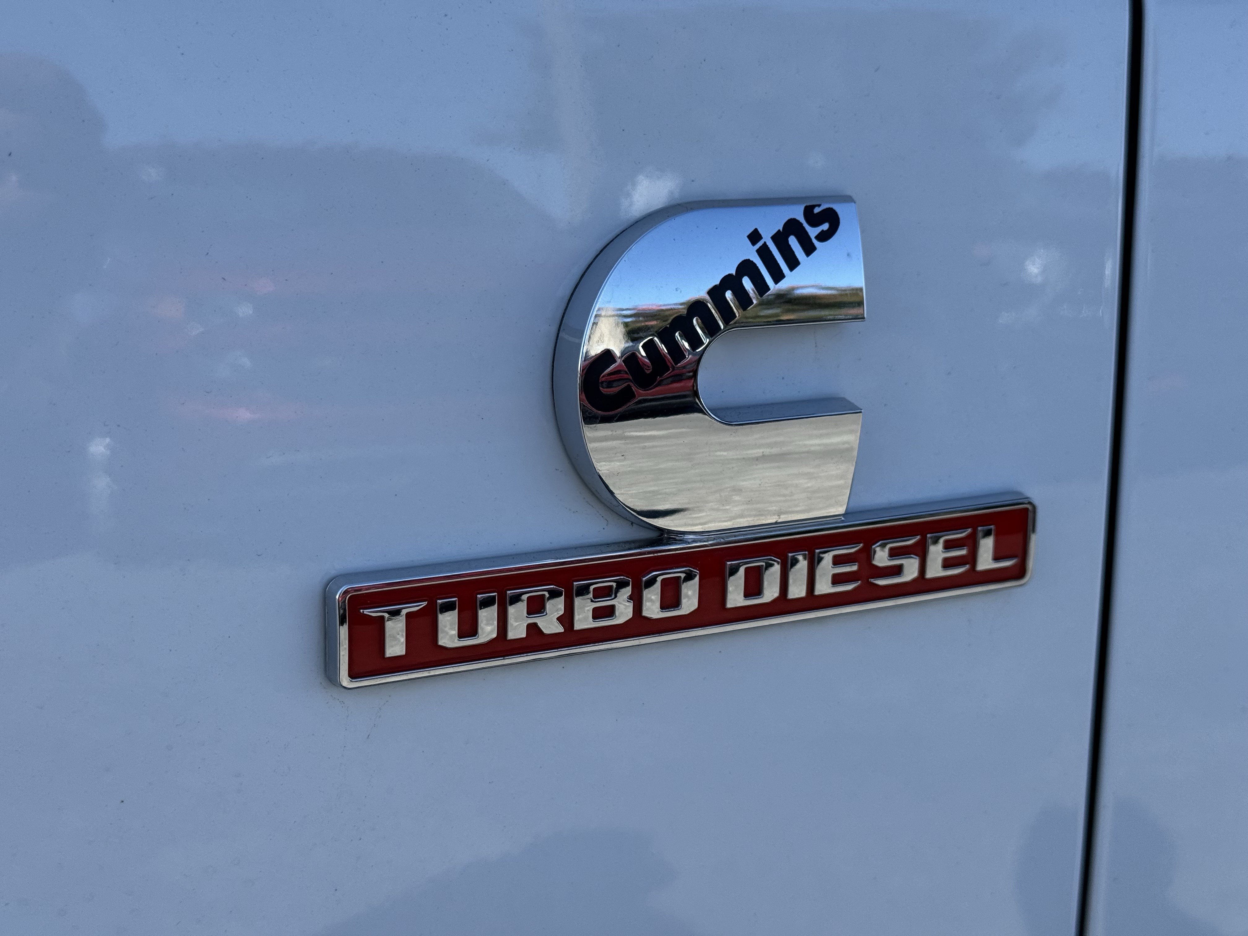 Used 2024 RAM 2500 Limited AWD/4WD image 38
