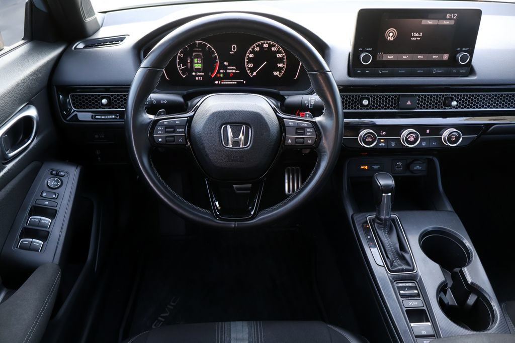 Used 2022 Honda Civic Sport image 4