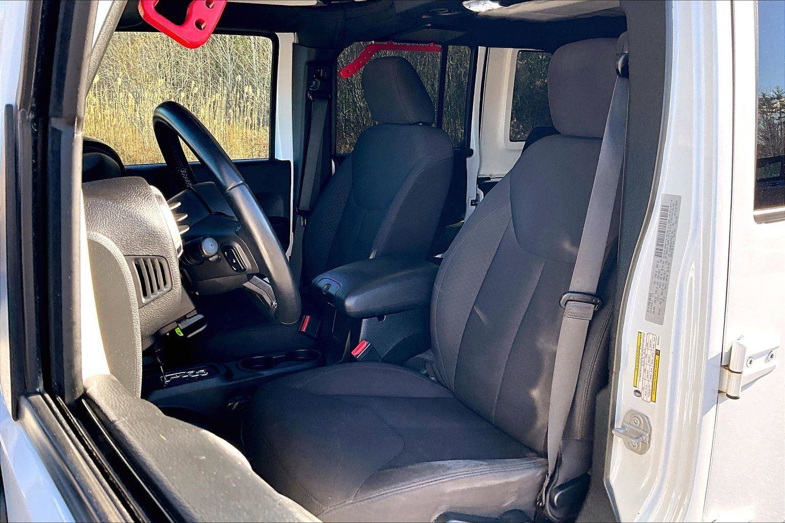 Used 2017 Jeep Wrangler Unlimited Sport w/ Quick Order Package 24S image 21