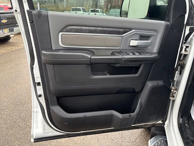 Used 2021 RAM 2500 Big Horn image 7