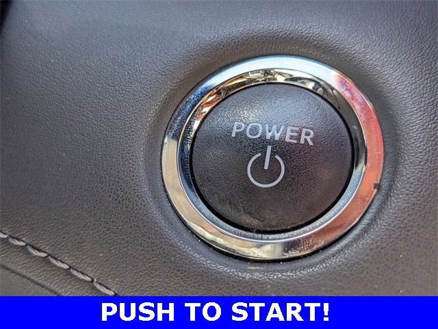 Used 2023 Toyota Highlander XLE image 10