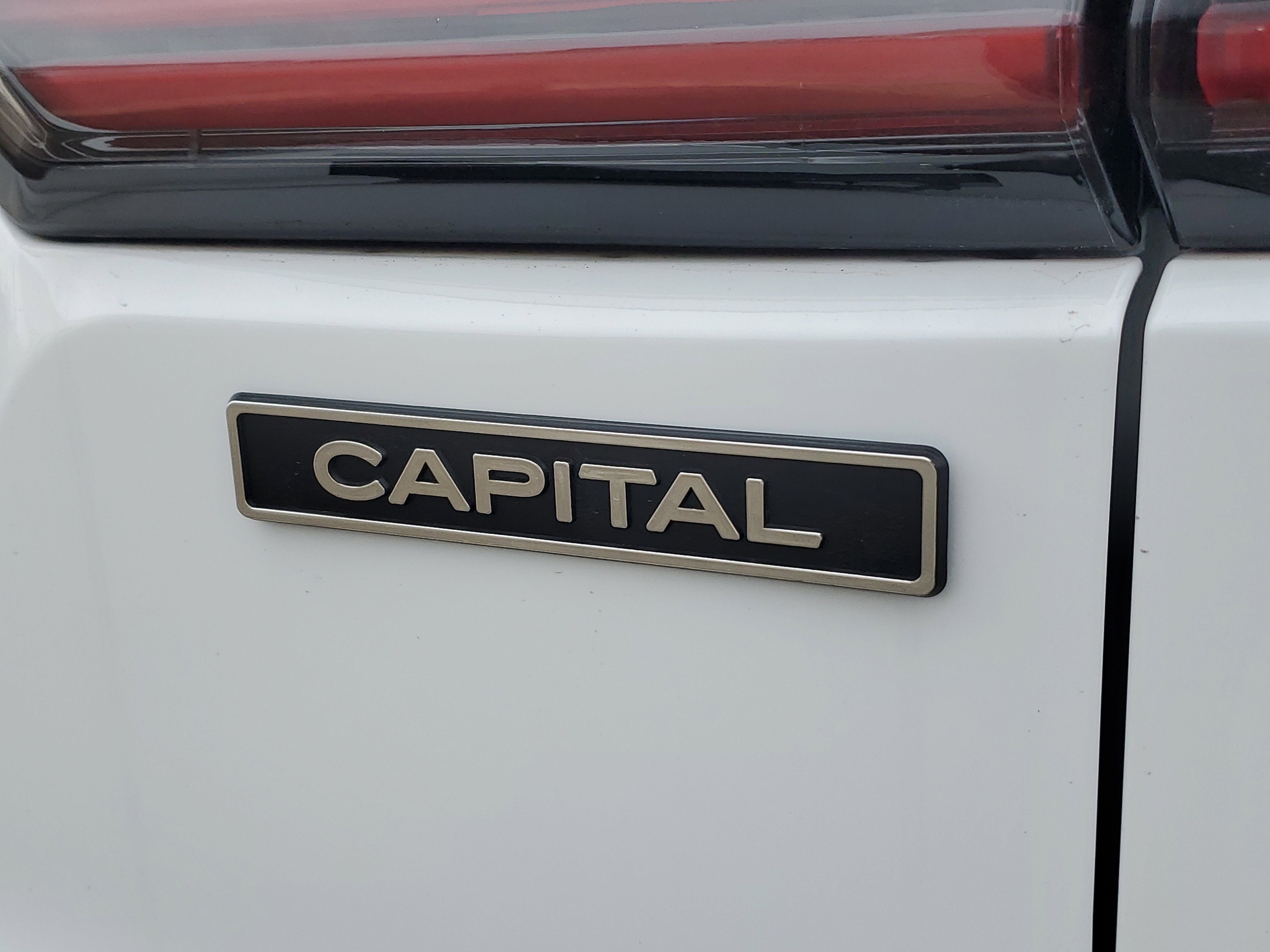 New 2025 GMC Acadia Elevation image 5