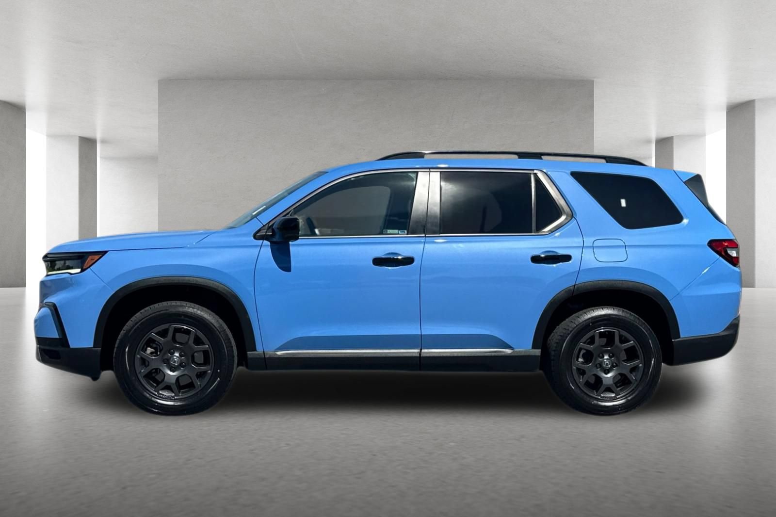Used 2024 Honda Pilot TrailSport image 7