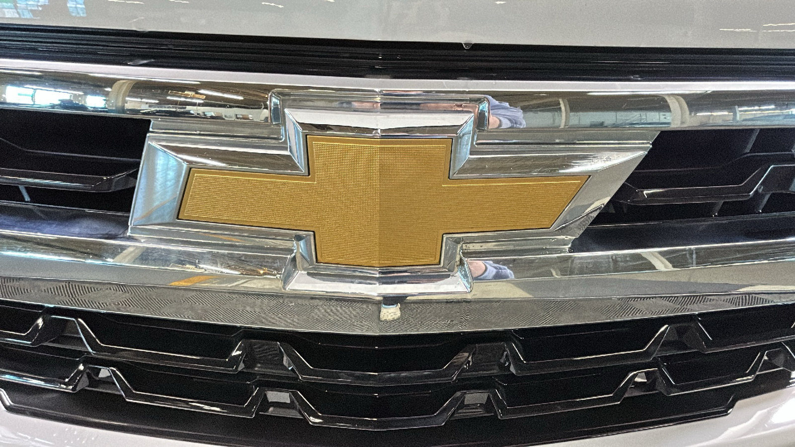 Used 2023 Chevrolet Silverado 1500 LT AWD/4WD image 9