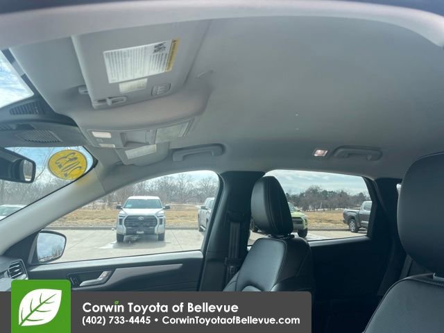 Used 2023 Ford Escape Platinum image 25