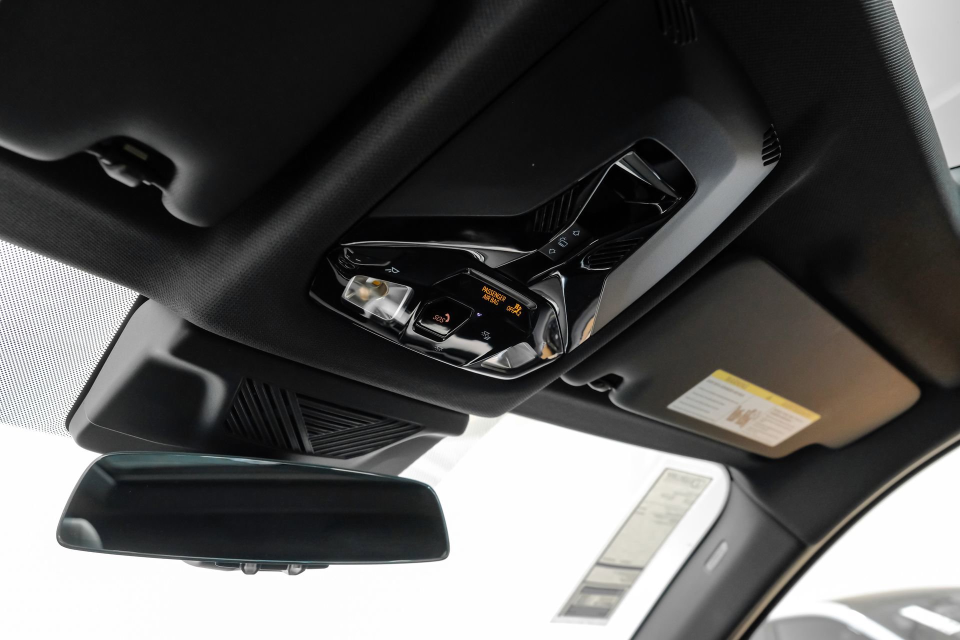 Used 2025 BMW X2 xDrive28i image 33