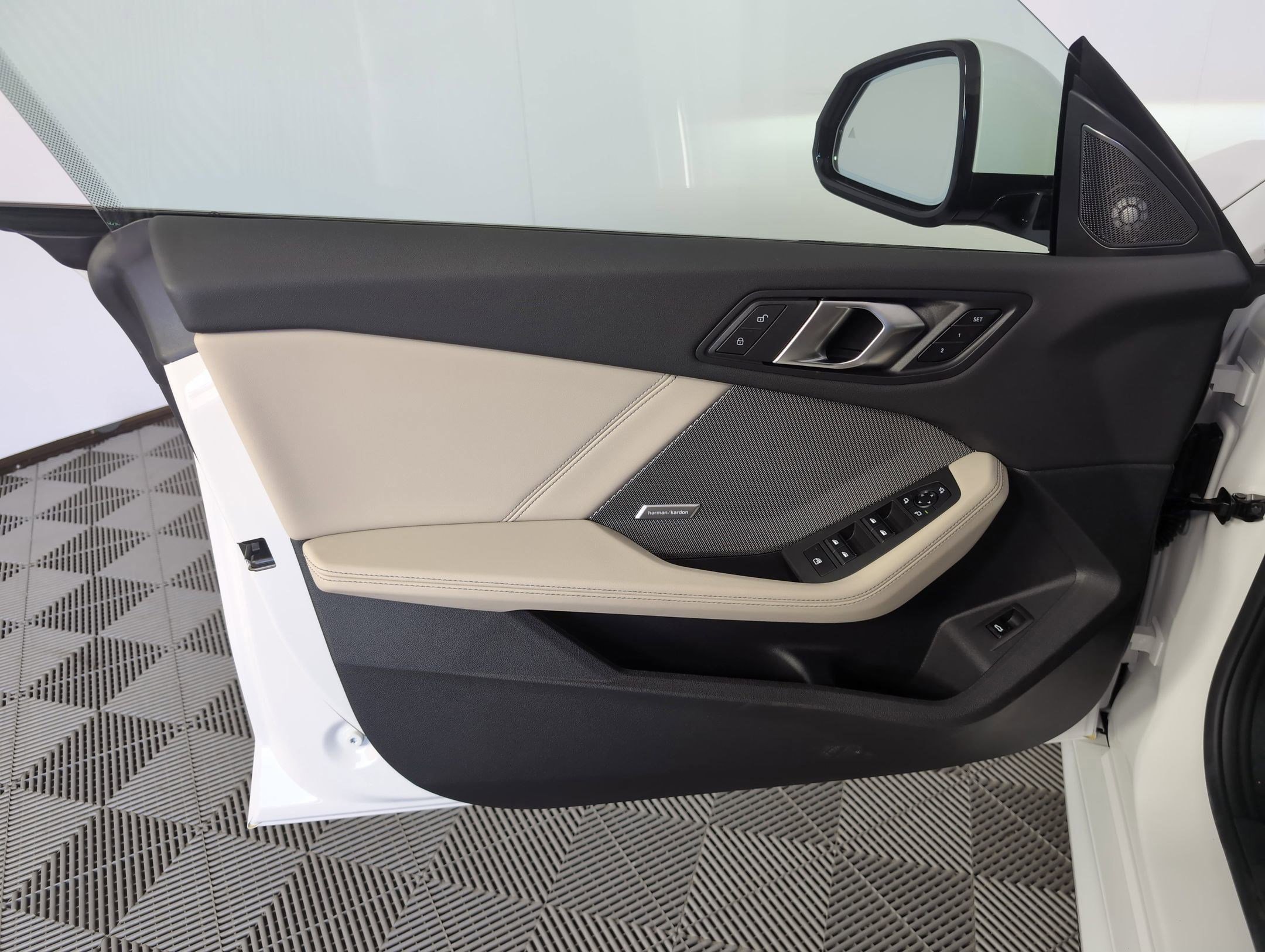 Used 2025 BMW 228i xDrive w/ Premium Package image 10