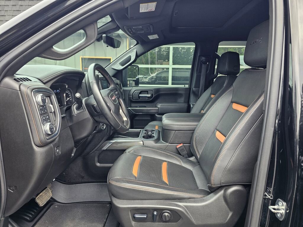Used 2023 GMC Sierra 3500 AT4 w/ AT4 Preferred Package AWD/4WD image 22
