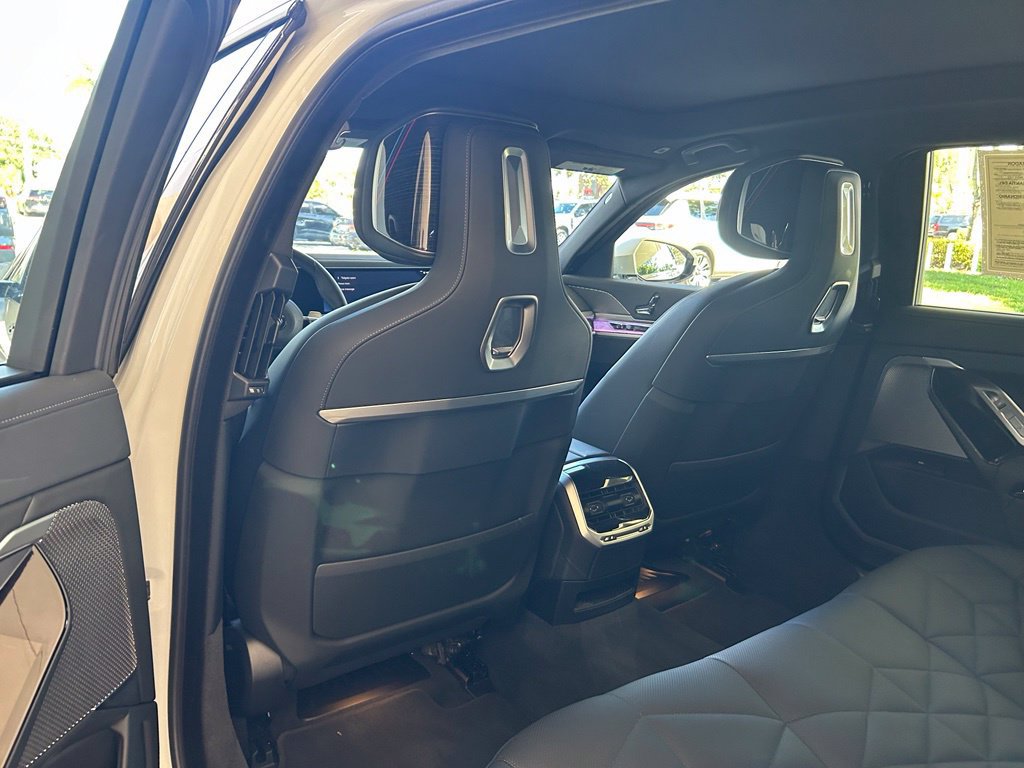 Used 2026 BMW 740i RWD image 36