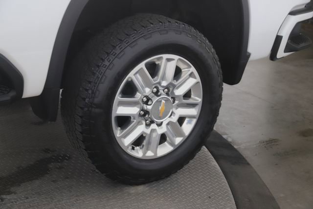 Used 2024 Chevrolet Silverado 2500 High Country w/ High Country Premium Package AWD/4WD image 14