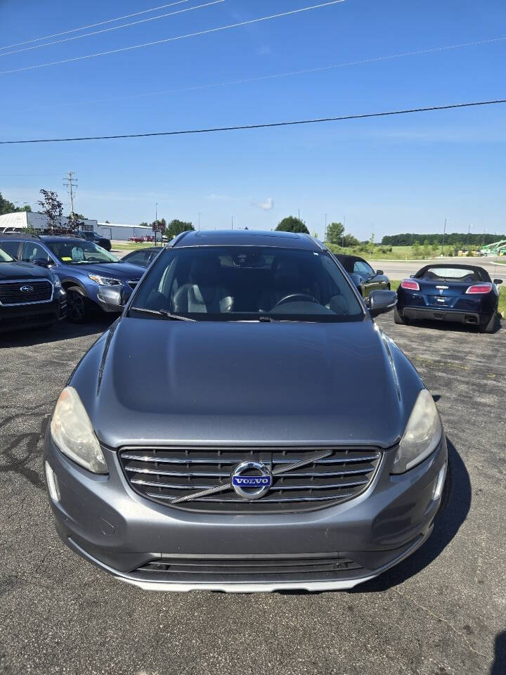 Used 2016 Volvo XC60 T6 w/ Proximity Package AWD/4WD image 7