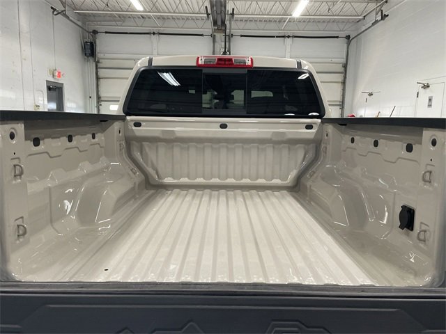 New 2026 GMC Canyon Elevation w/ Convenience Package image 15