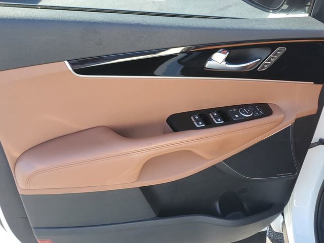 Used 2019 Kia Sorento SX AWD/4WD image 9