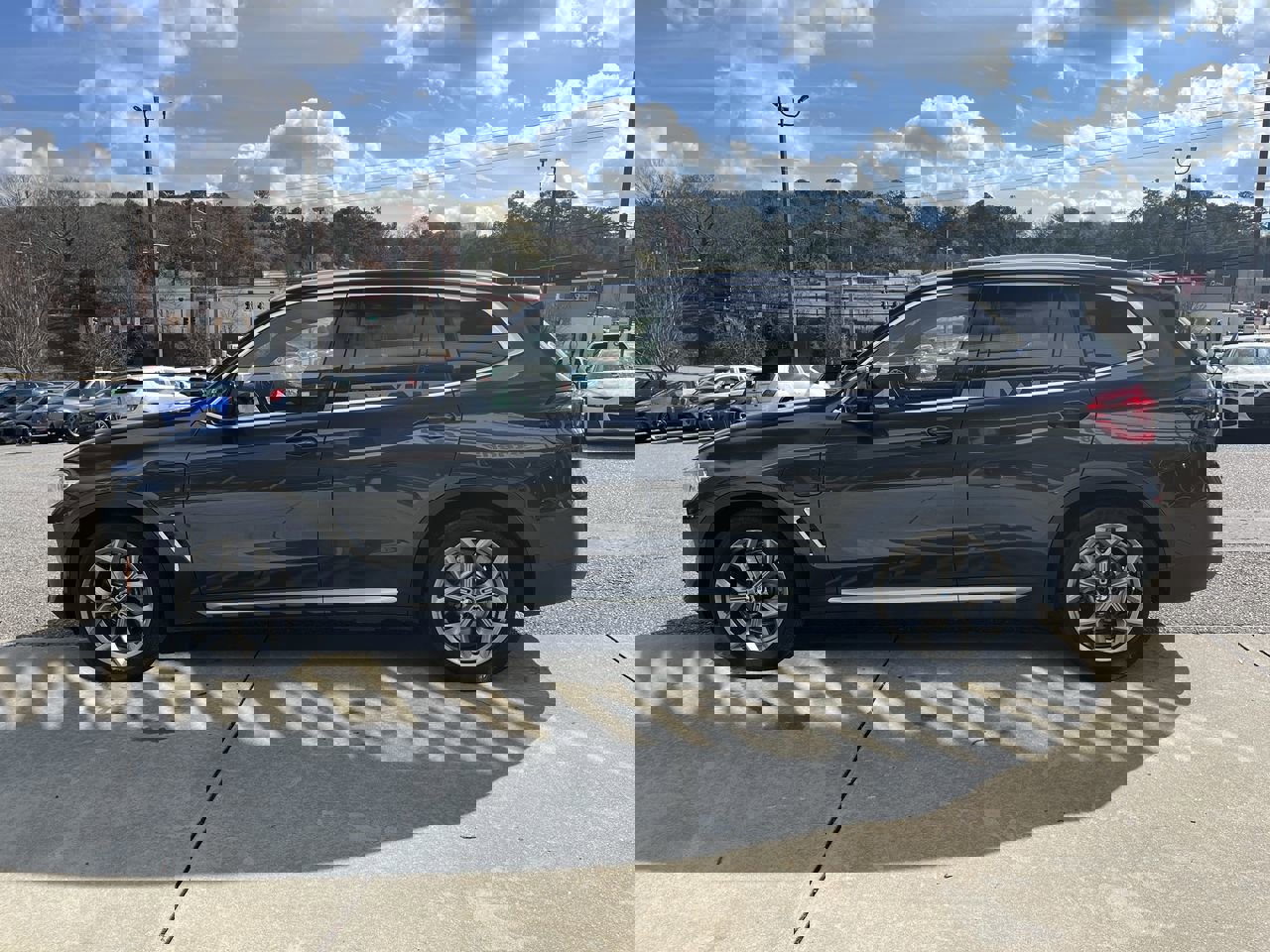 Used 2021 BMW X3 xDrive30e w/ Executive Package image 5