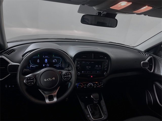 Used 2024 Kia Soul LX w/ Option Group 015 image 22