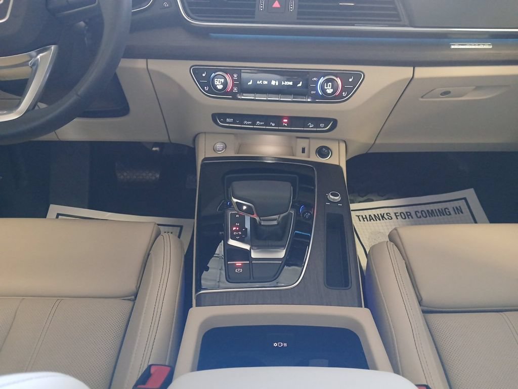 Used 2023 Audi Q5 2.0T Prestige AWD/4WD image 12