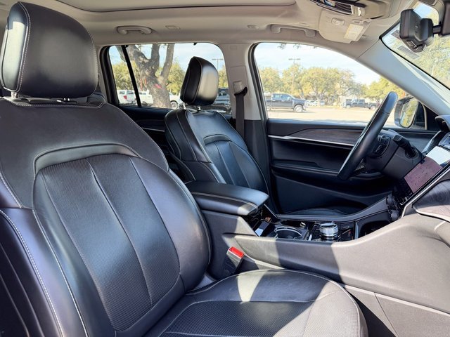 Used 2021 Jeep Grand Cherokee L Limited w/ Luxury Tech Group II image 17