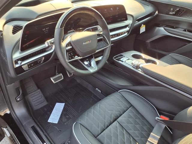 New 2026 Cadillac Lyriq V w/ Exterior Carbon Fiber Package image 3