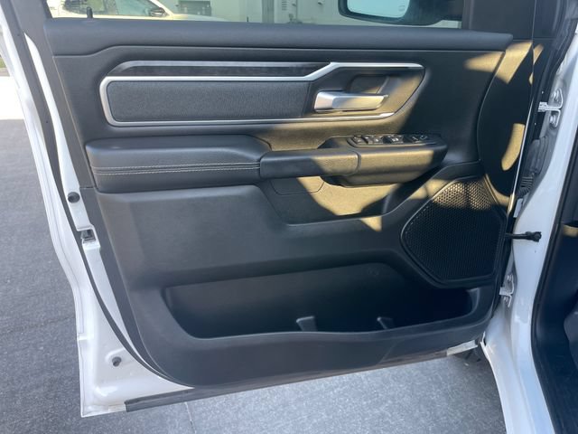 Used 2022 RAM 1500 Big Horn AWD/4WD image 11